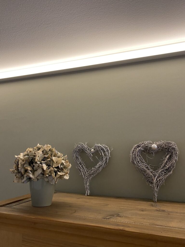 C2586A30-7BA1-4EAA-9C27-02E5F0C43F41_1_102_o